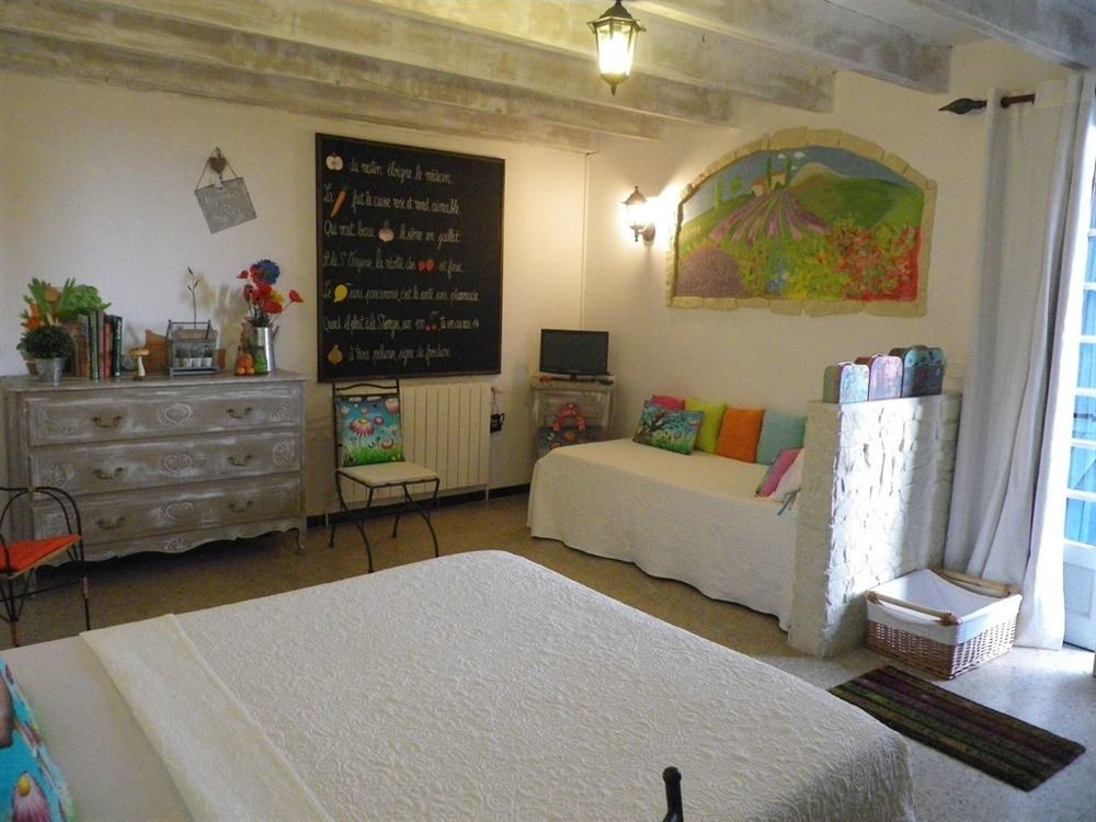 Mas Du Cadranier Otel Villeneuve  Dış mekan fotoğraf
