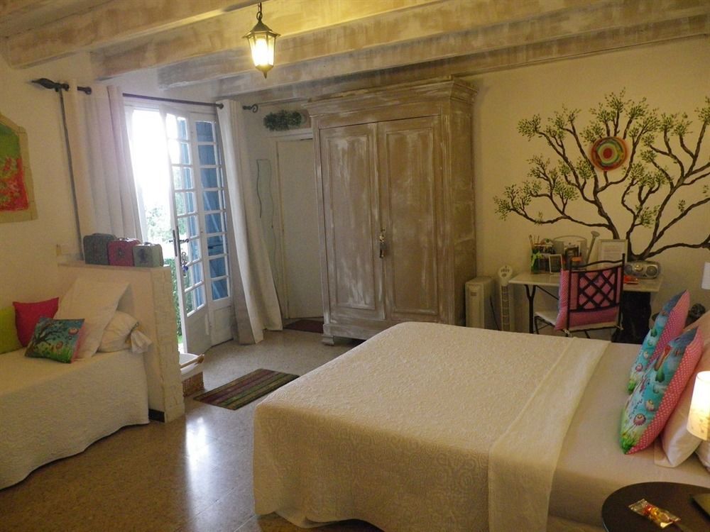 Mas Du Cadranier Otel Villeneuve  Dış mekan fotoğraf